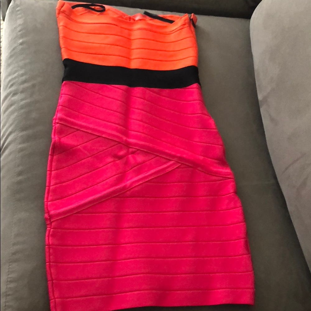 Dress - Picture 2 of 3